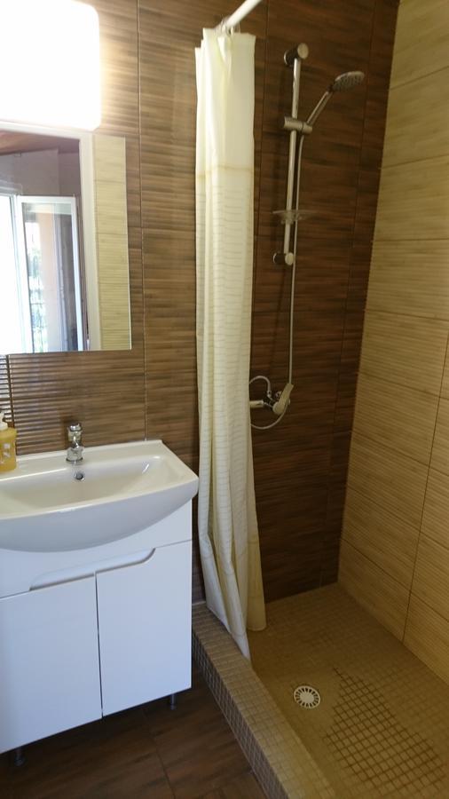 Guest House Dacha Karolino-Buhaz Exterior photo