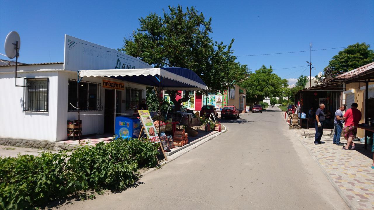 Guest House Dacha Karolino-Buhaz Exterior photo
